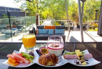 Cicada Lodge - Accommodation Noosa 10