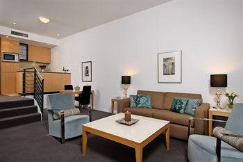 Treasury On Collins - Accommodation Noosa 14