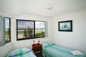 The Waterview - Accommodation Noosa 23