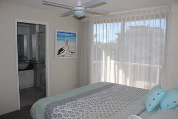 The Waterview - Accommodation Noosa 35