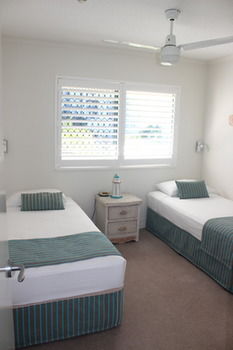 The Waterview - Accommodation Noosa 37