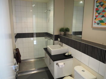 Melbourne City Stays - Accommodation Noosa 1