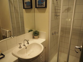 Melbourne City Stays - Accommodation Noosa 99