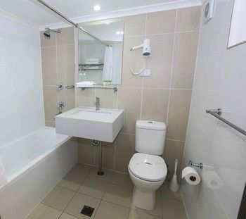 Best Western Casula Motor Inn - Accommodation Noosa 3