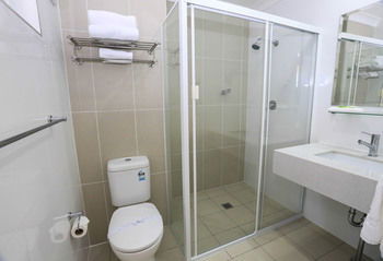 Best Western Casula Motor Inn - Accommodation Noosa 4
