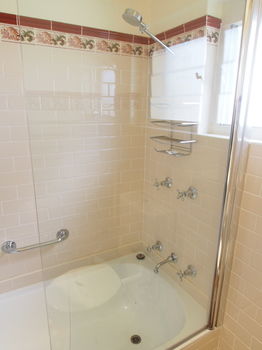 The Charrington Boutique Hotel - Accommodation Noosa 3