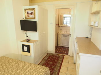 The Charrington Boutique Hotel - Accommodation Noosa 15