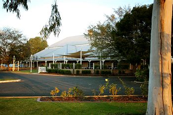 Macquarie Inn - Accommodation Noosa 4
