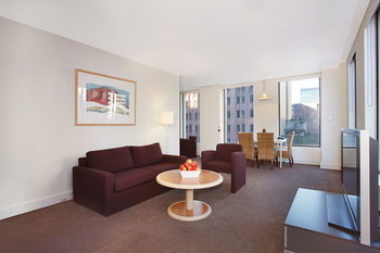 Citiclub Hotel - Accommodation Noosa 9