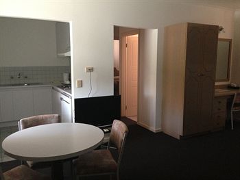 Nunawading Motor Inn - Accommodation Noosa 16