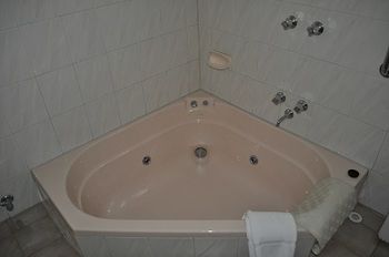 Nunawading Motor Inn - Accommodation Noosa 36