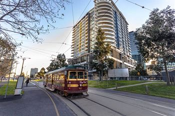 Melbourne Holiday Apartments At McCrae Docklands - Accommodation Noosa 9