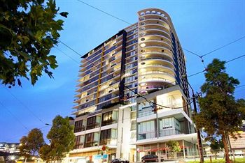 Melbourne Holiday Apartments At McCrae Docklands - Accommodation Noosa 11