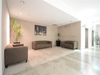 Melbourne Holiday Apartments At McCrae Docklands - Accommodation Noosa 13