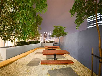 Melbourne Holiday Apartments At McCrae Docklands - Accommodation Noosa 16