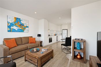Apartments @ IKON Glen Waverley - Accommodation Noosa 8