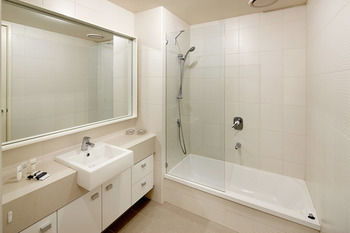 Gem Apartments - Accommodation Noosa 10