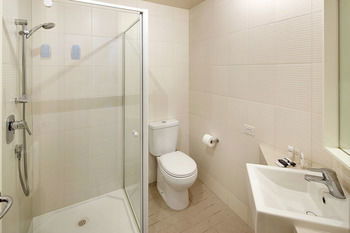 Gem Apartments - Accommodation Noosa 20
