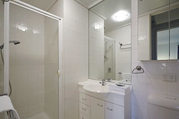 Gem Apartments - Accommodation Noosa 47