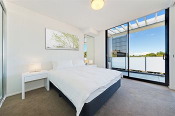 Wyndel Apartments - Bertram - Accommodation Noosa 0