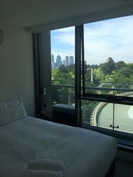 Apartments Melbourne Domain - South Melbourne - Accommodation Noosa 8