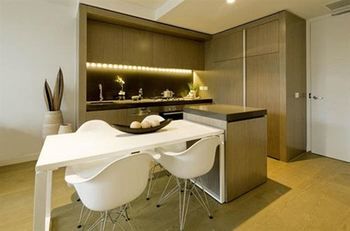 Apartments Melbourne Domain - South Melbourne - Accommodation Noosa 16