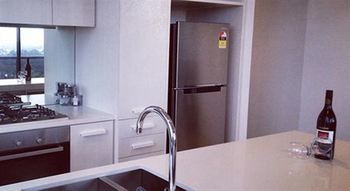Apartments Melbourne Domain - South Melbourne - Accommodation Noosa 25