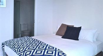 Apartments Melbourne Domain - South Melbourne - Accommodation Noosa 29