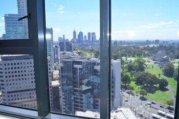 Apartments Melbourne Domain - South Melbourne - Accommodation Noosa 41