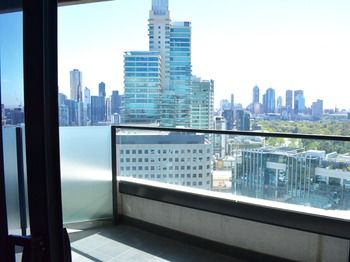 Apartments Melbourne Domain - South Melbourne - Accommodation Noosa 44