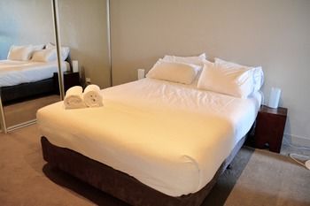 Apartments Melbourne Domain - South Melbourne - Accommodation Noosa 46