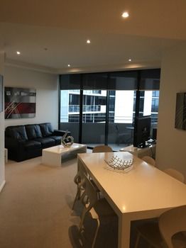 Apartments Melbourne Domain - Docklands - Accommodation Noosa 16