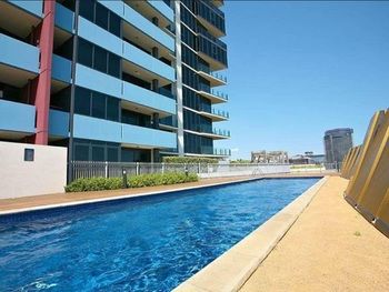 Apartments Melbourne Domain - Docklands - Accommodation Noosa 32