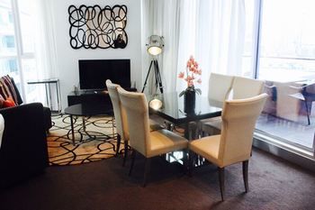 Apartments Melbourne Domain - Docklands - Accommodation Noosa 39
