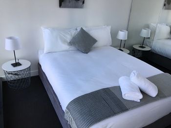 Apartments Melbourne Domain - Docklands - Accommodation Noosa 59