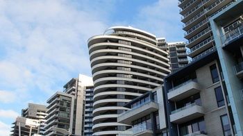 Apartments Melbourne Domain - Docklands - Accommodation Noosa 67