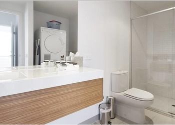 Melbourne Holiday Apartments At Northbank â€“ Downie Street - Accommodation Noosa 13