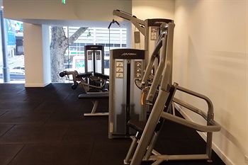 Aura On Flinders Serviced Apartments - Accommodation Noosa 1