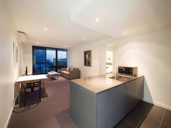 Oaks WRAP On Southbank - Accommodation Noosa 16