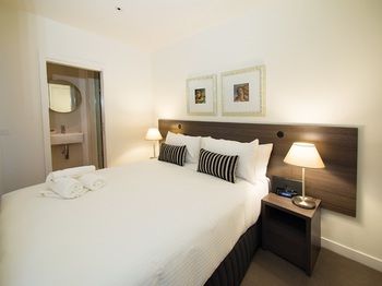Oaks WRAP On Southbank - Accommodation Noosa 24