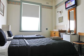 Hotel Gosford - Accommodation Noosa 10