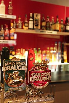 Matthew Flinders Hotel - Accommodation Noosa 11