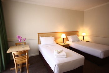 Matthew Flinders Hotel - Accommodation Noosa 33