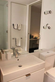 Guilfoyle Apartments - Accommodation Noosa 5
