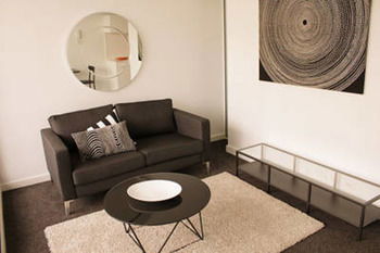 Guilfoyle Apartments - Accommodation Noosa 21
