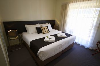 H Boutique Hotel - Accommodation Noosa 43