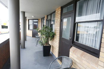 The Lakes Hotel - Accommodation Noosa 15