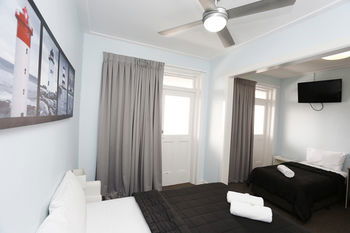 The Lakes Hotel - Accommodation Noosa 27