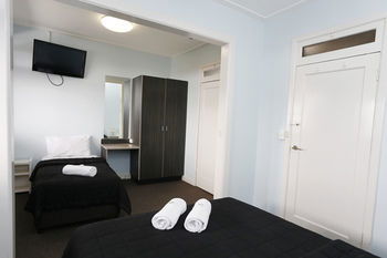 The Lakes Hotel - Accommodation Noosa 30