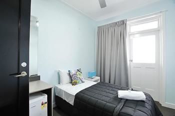 The Lakes Hotel - Accommodation Noosa 58